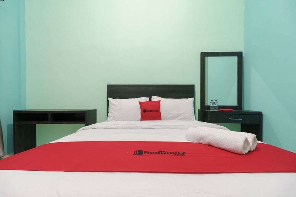 Медан: RedDoorz near UMSU Medan