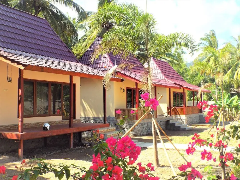Кута: Coconut Bungalow