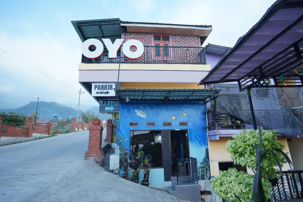 Травас: OYO 927 Carina Hotel