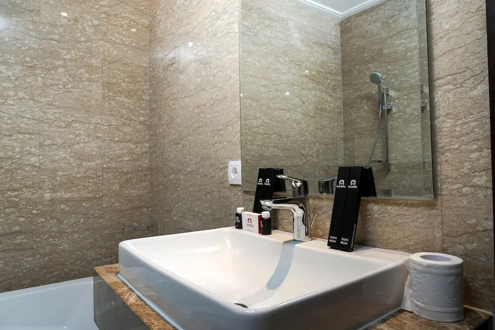 Джакарта: 2br Menteng Park Apartment Near Jakarta CBD