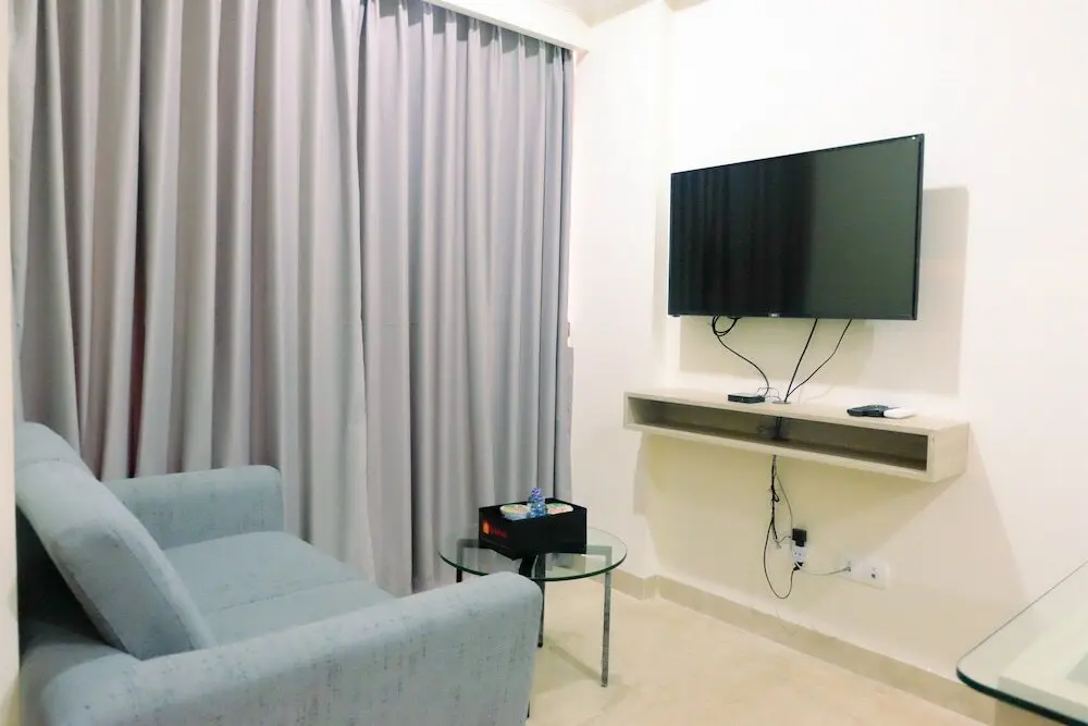 Джакарта: Best Location 2br Menteng Park Apartment