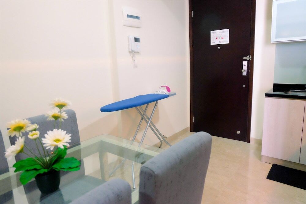Джакарта: Best Location 2br Menteng Park Apartment