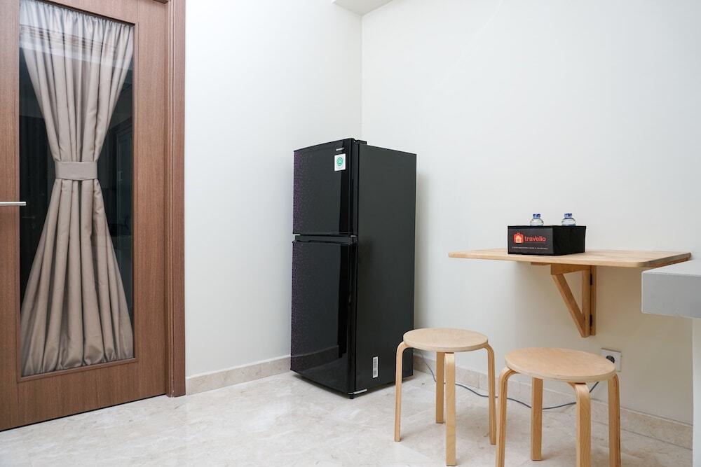 Джакарта: Brand New Studio Puri Orchard Apartment