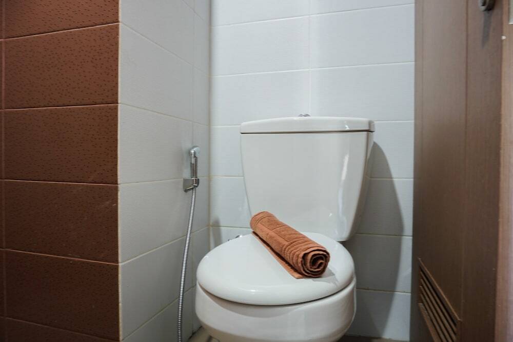 Джакарта: City View Studio Puri Orchard Apartment