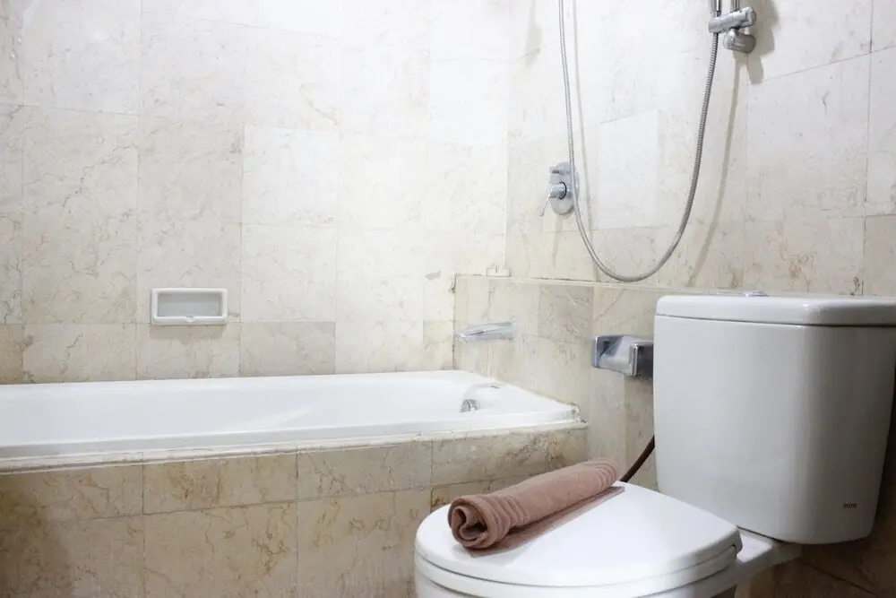 Бандунг: Classic 3BR At Braga City Walk Apartment