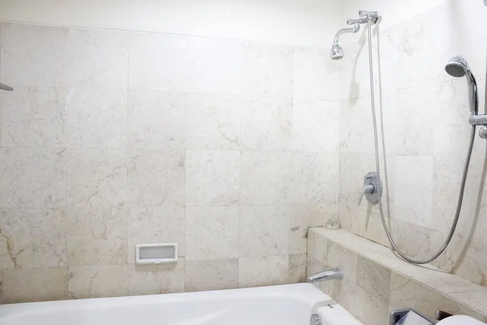 Бандунг: Classic 3BR At Braga City Walk Apartment