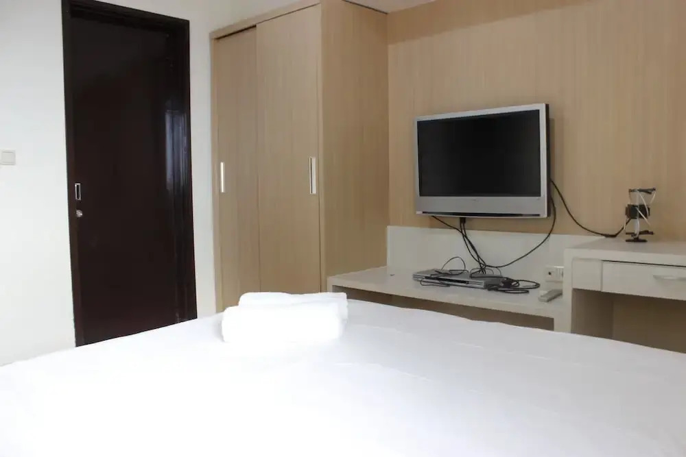 Бандунг: Classic 3BR At Braga City Walk Apartment
