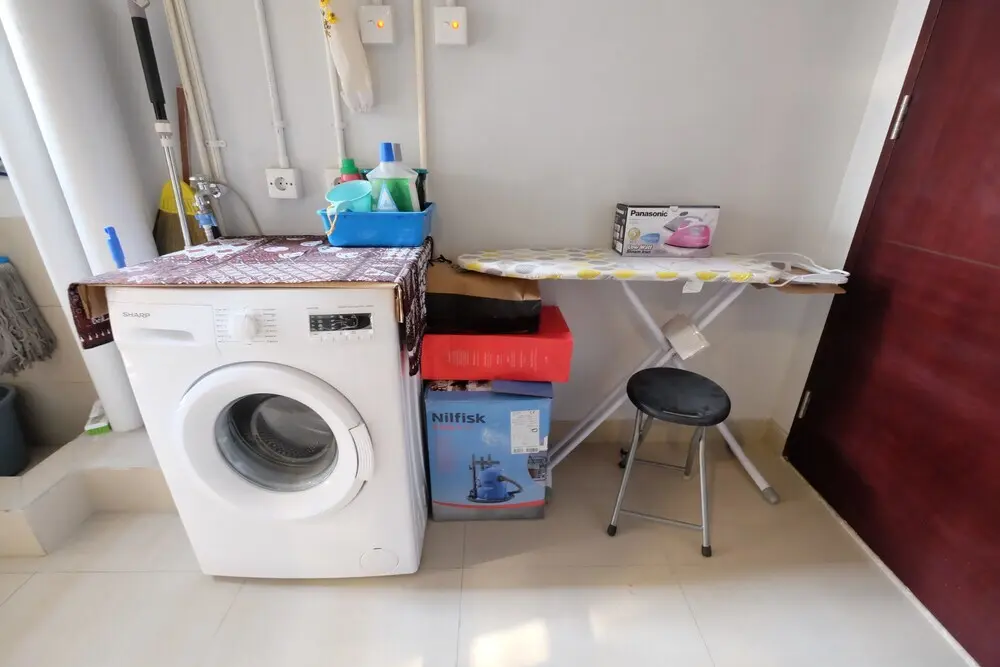 Джакарта: Classy 2BR Casa Domaine Apartment with Maid Room By Travelio