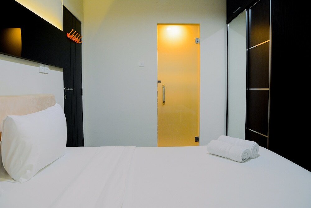 Джакарта: Clean 2Br Apartment At Cervino Village Casablanca