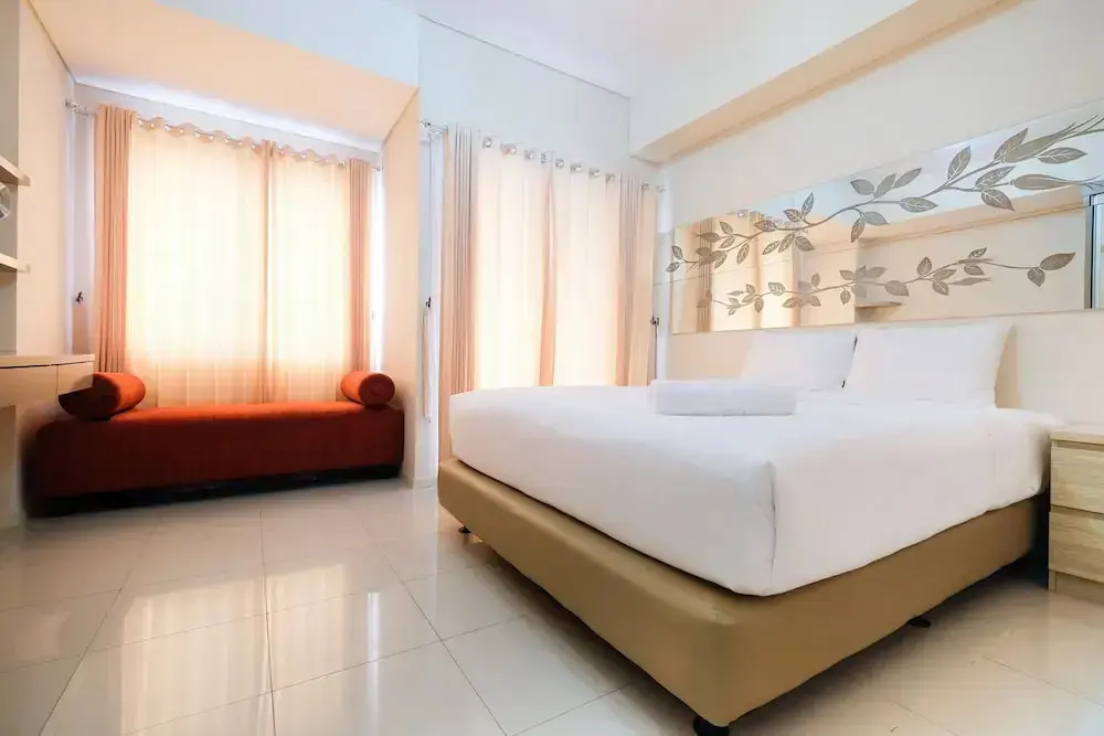 Джакарта: Comfy 1BR Apartment at Cosmo Terrace