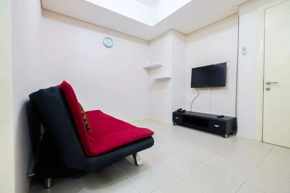 Джакарта: Comfy 1BR Apartment at Cosmo Terrace