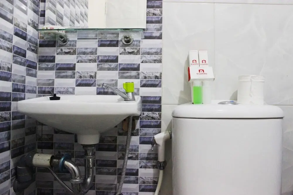 Бандунг: Comfy 2BR Apartment at Grand Asia Afrika Residence