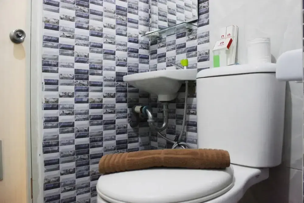 Бандунг: Comfy 2BR Apartment at Grand Asia Afrika Residence