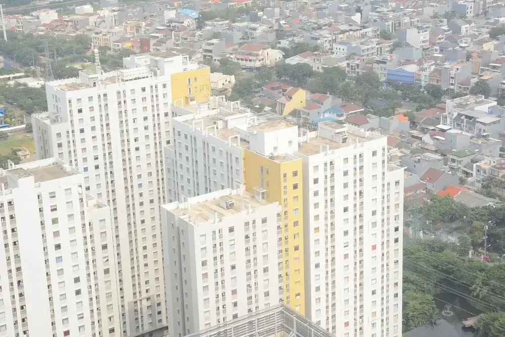 Джакарта: Comfy 2BR Green Bay Pluit Apartment