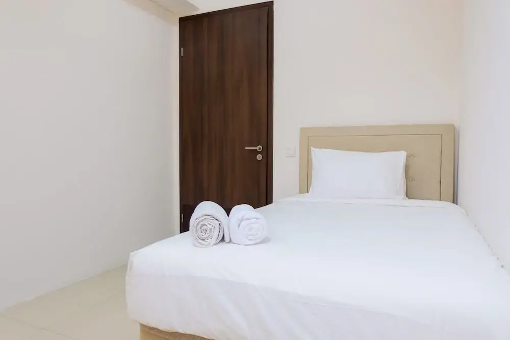 Джакарта: Cozy and Elegant 2BR Kemang Village Apartment