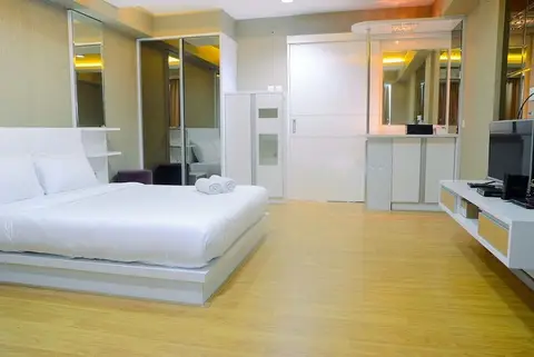 Cozy Studio Room Tamansari The Hive Cawang Apartment By Travelio — фото 1