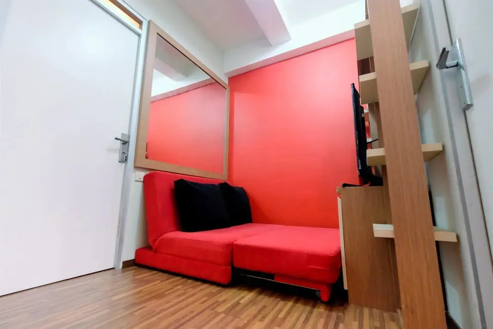 Джакарта: Homey 1BR at Menteng Square Apartment By Travelio