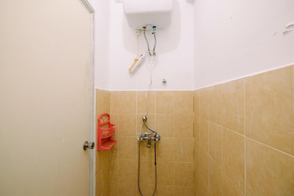 Джакарта: Homey 1BR at Menteng Square Apartment By Travelio
