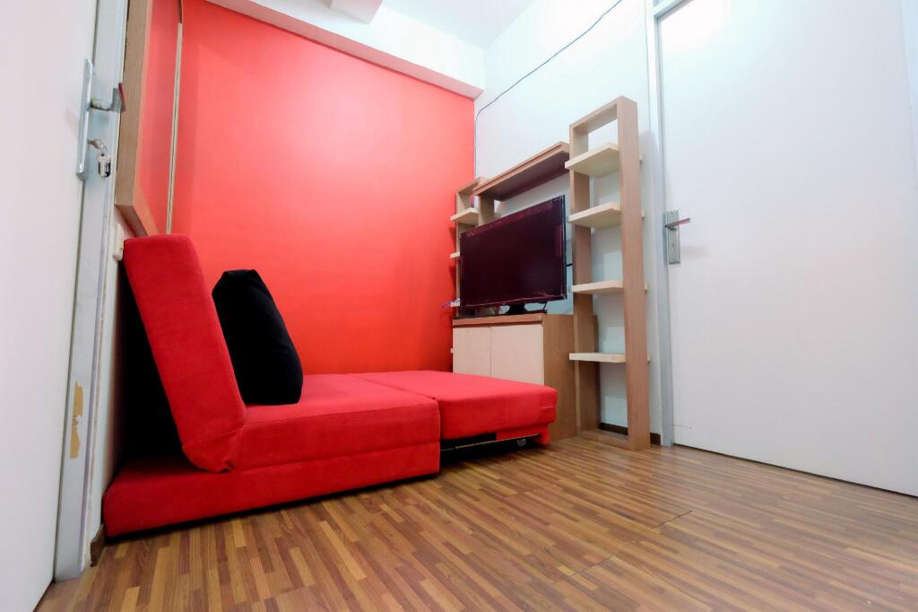 Джакарта: Homey 1BR at Menteng Square Apartment By Travelio