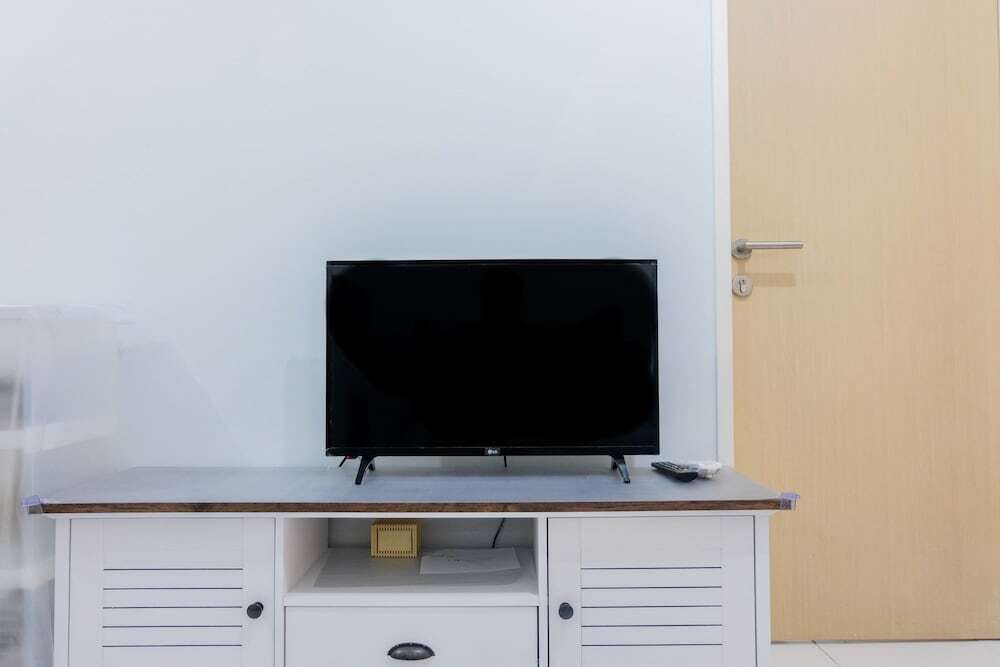 Тангеранг: Homey 2BR at Ayodhya Apartment By Travelio