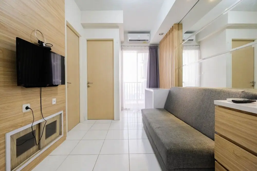 Тангеранг: Homey 2BR Ayodhya Residence Apartment
