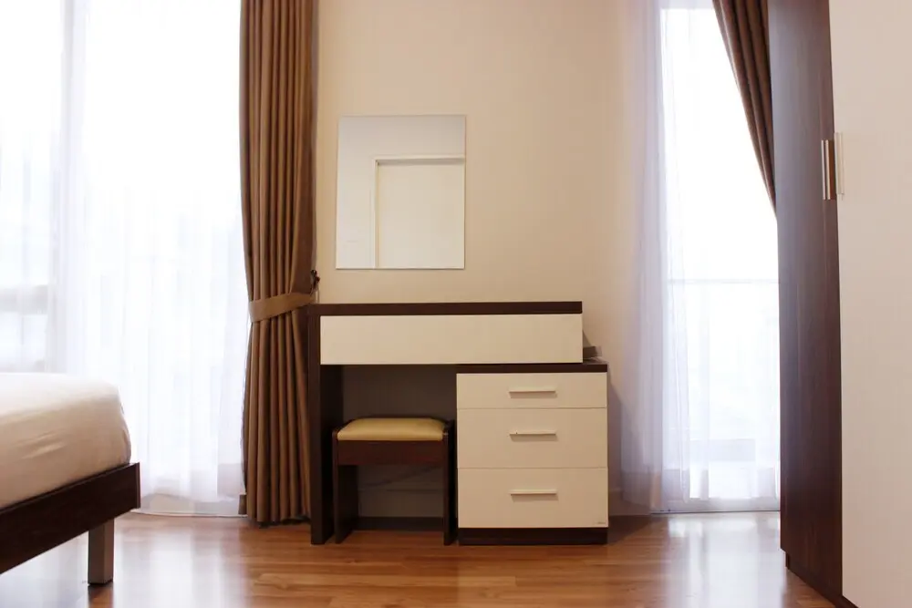 Бандунг: Homey 4BR Apartment at Landmark Residence