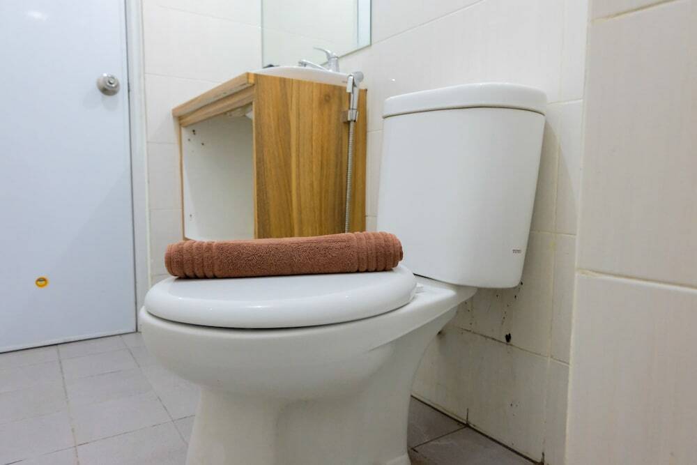 Тангеранг: Homey and Comfy 2BR Ayodhya Residence Apartment