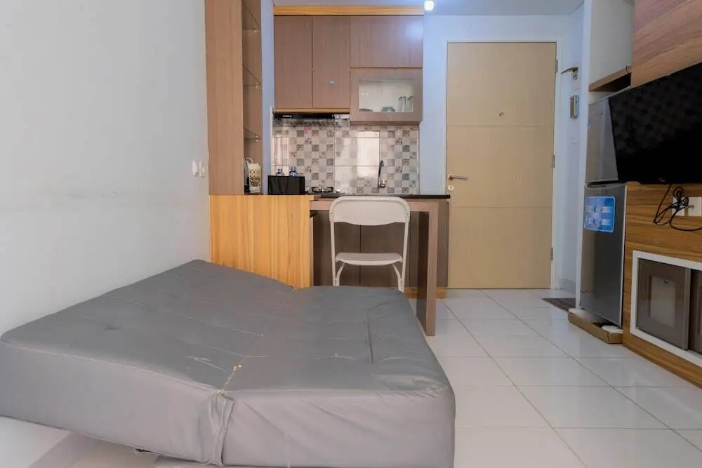 Тангеранг: Homey and Comfy 2BR Ayodhya Residence Apartment