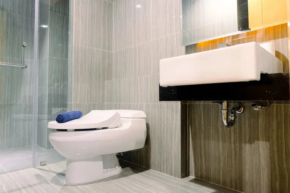 Джакарта: Homey Studio Room at Capitol Suites