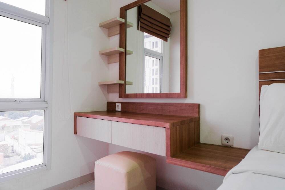 Южный Тангеранг: Minimalist Studio Akasa Pure Living Apartement By Travelio