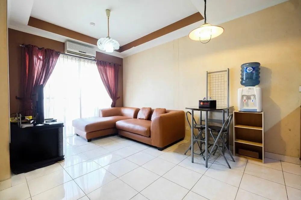 Джакарта: Modern 2BR at City Home Apartment with Sofa Bed near MOI