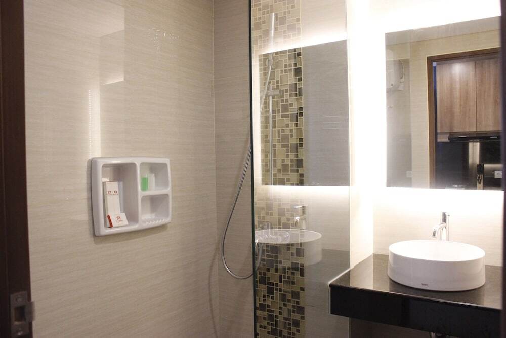 Бандунг: Modern Stylish Studio At Greko Apartment Bandung