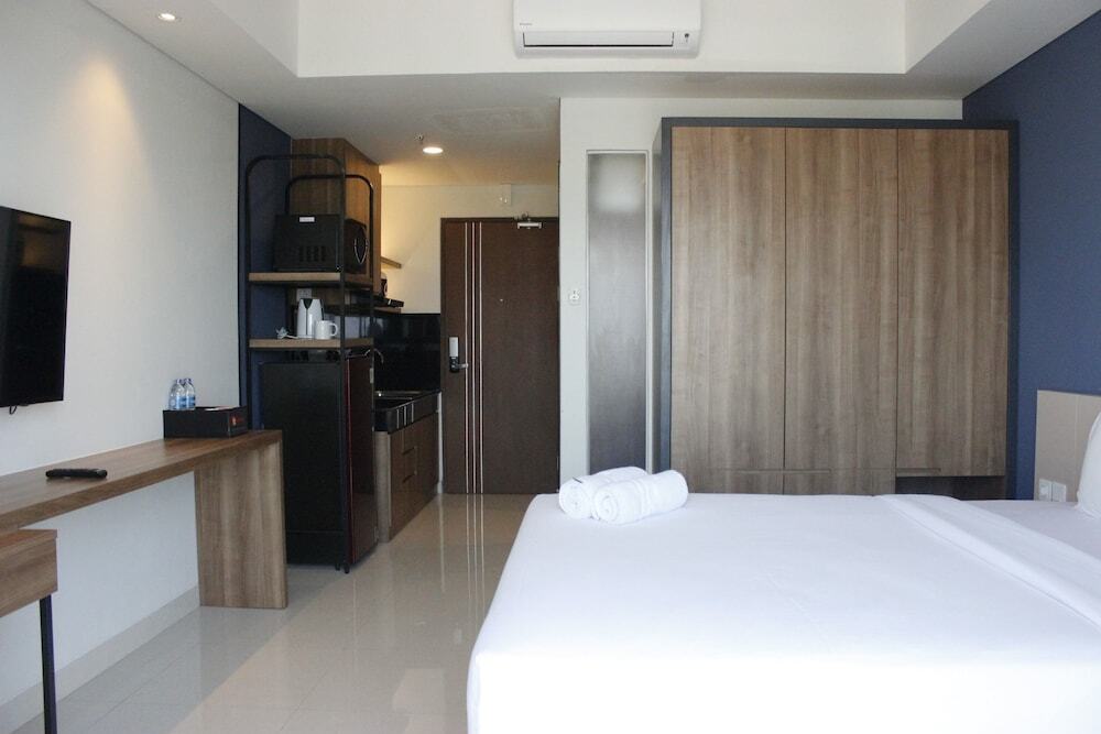 Бандунг: Modern Stylish Studio At Greko Apartment Bandung