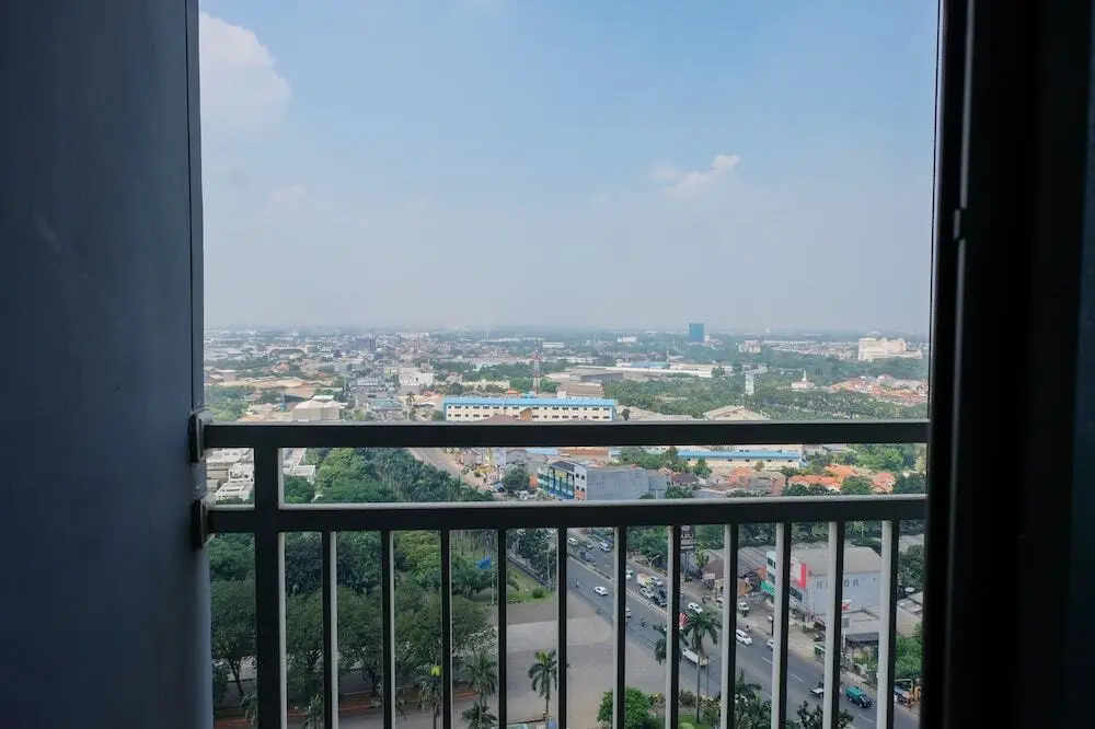 Тангеранг: New Studio Apartment at Springwood Residence