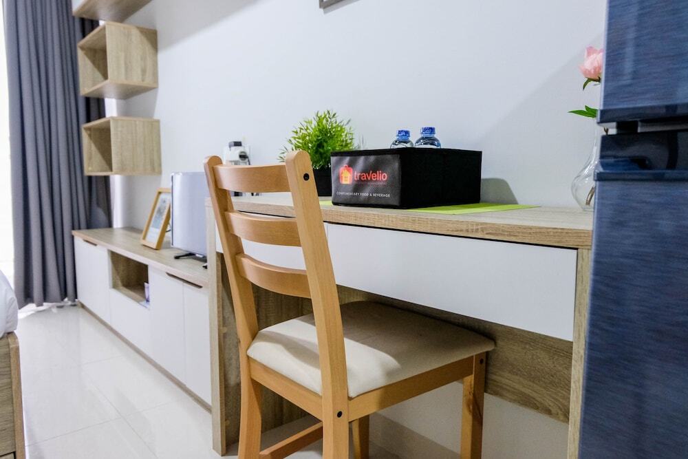 Тангеранг: New Studio Springwood Apartment