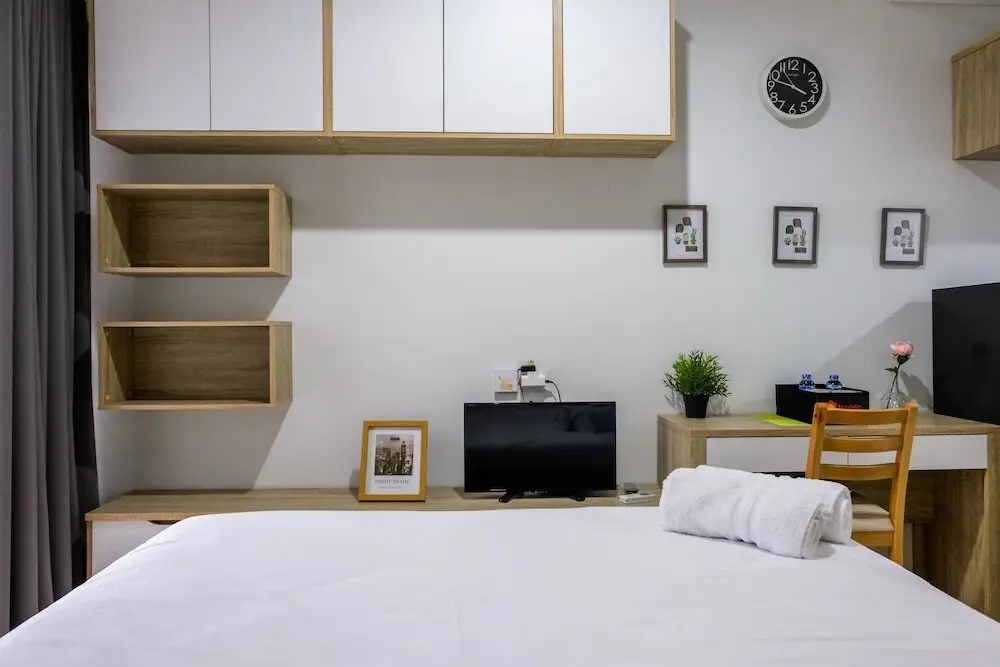 Тангеранг: New Studio Springwood Apartment