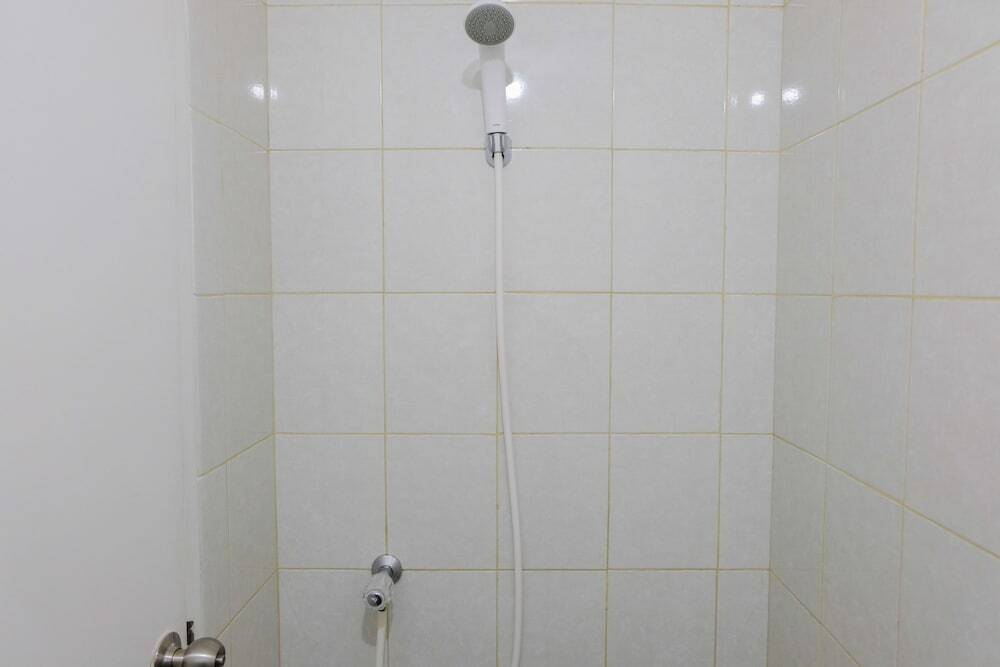 Тангеранг: Simple Studio Room at Poris 88 Apartment