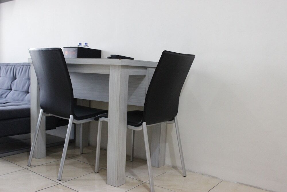 Бандунг: Simply 2BR Tamansari Panoramic Apartment near Gedebage Market By Travelio