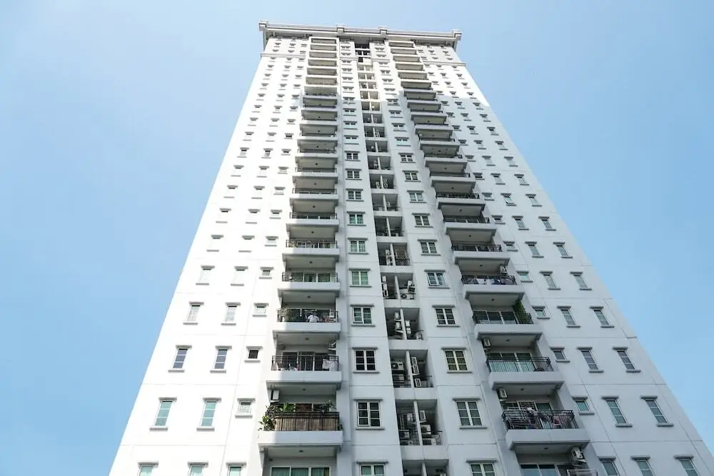 Spacious 3BR MOI Apartment Kelapa Gading — фото 1