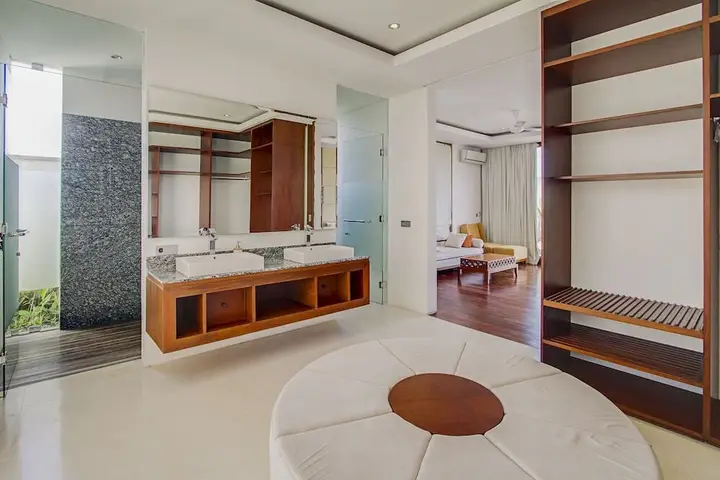 Унгасан: Villa Ramasuka