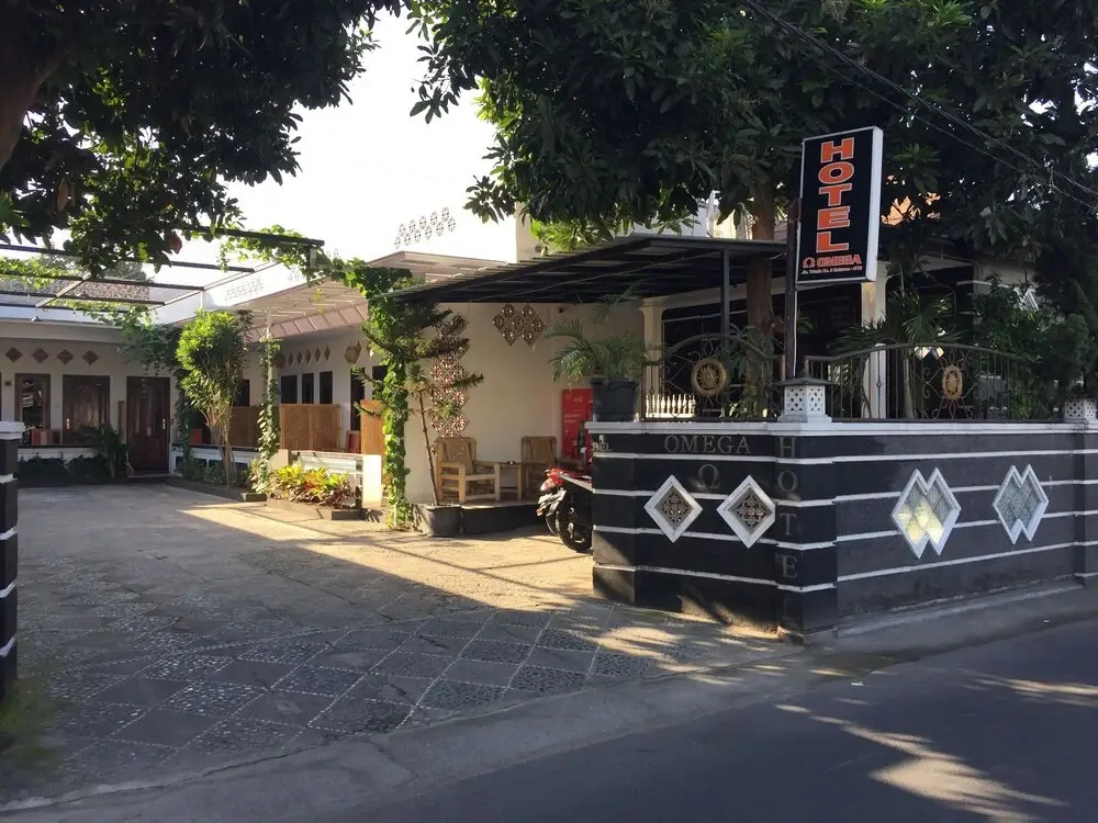 Матарам: Omega Hotel Lombok