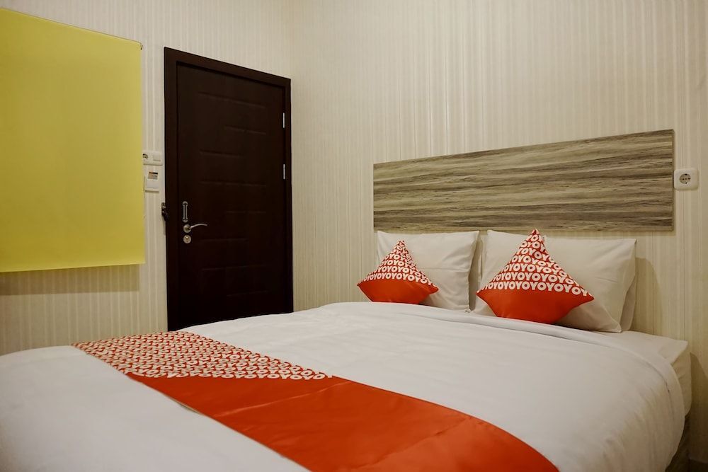 Пеканбару: Oyo 1158 Basecamp Hostel