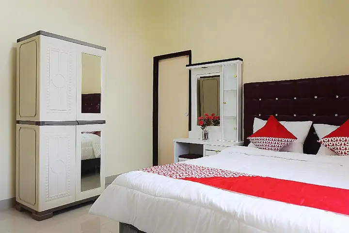Джамби: OYO 1126 Trio R Kost Syariah