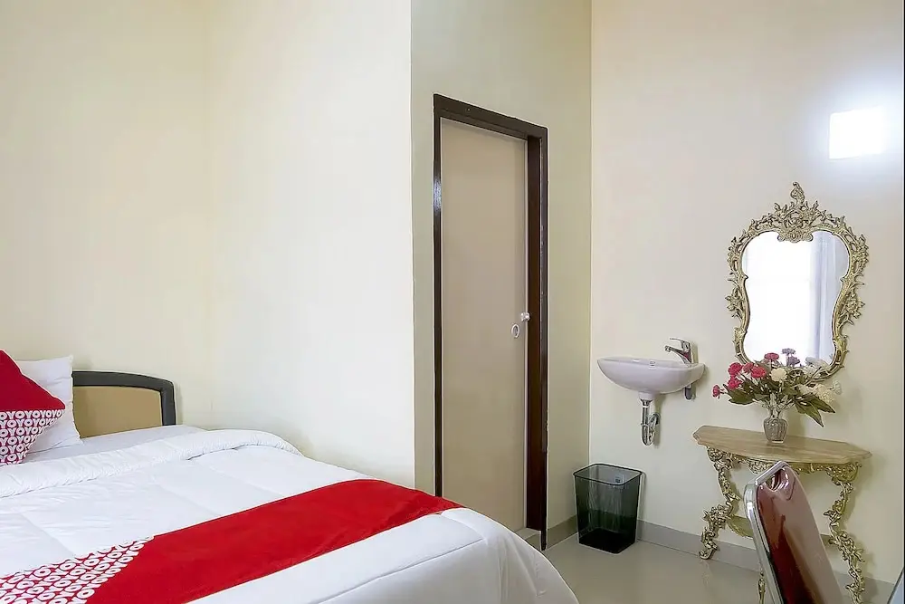 Джамби: OYO 1126 Trio R Kost Syariah