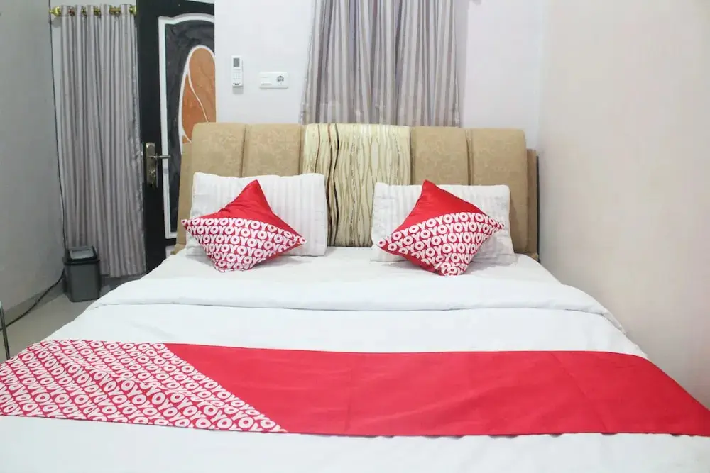 Палу: OYO 1263 Jazz Anna Hotel