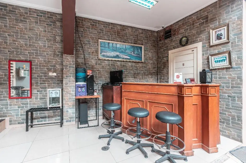 Бекаси: OYO 1319 Puspita Guesthouse