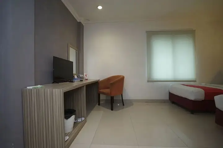 Палембанг: OYO 1282 Feodora Airport Hotel