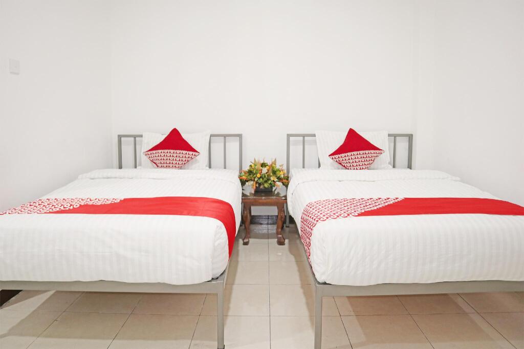 Паданг: OYO 1306 Cendrawasih Homestay