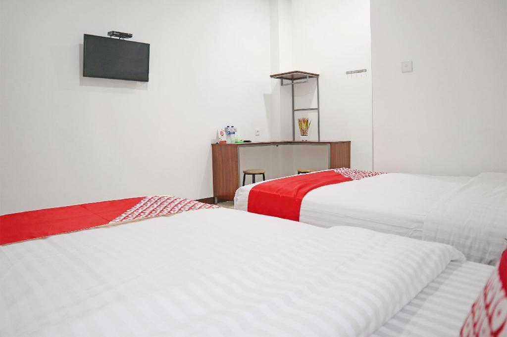 Паданг: OYO 1306 Cendrawasih Homestay