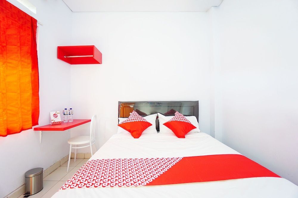 Вори: OYO 1064 Manado Airport Homestay